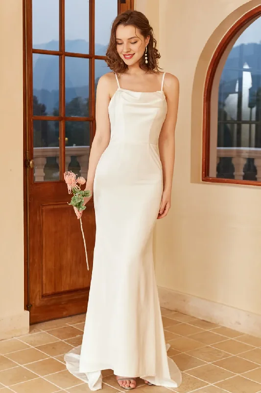 women's maxi dressesWhite thin shoulder strap with exposed back and floor minimalist wedding dress