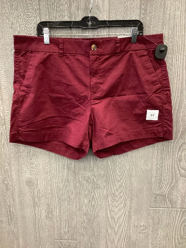 women's eco-friendly shortsRed Shorts Old Navy, Size 16