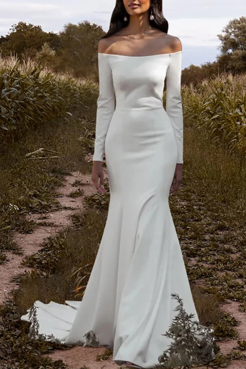 women's spaghetti strap dressesLeisure wedding dress in the lobby, off the shoulder long sleeved minimalist summer bride dress