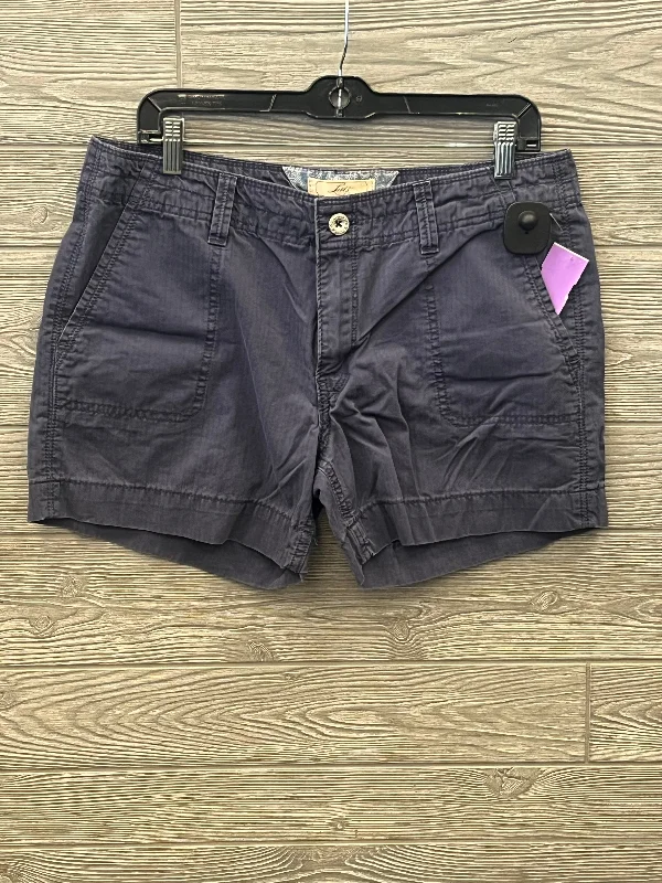 women's striped shortsBlue Shorts Levis, Size 10