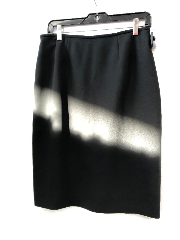 women's chic wrap skirtsSkirt Mini & Short By Kasper  Size: 8petite