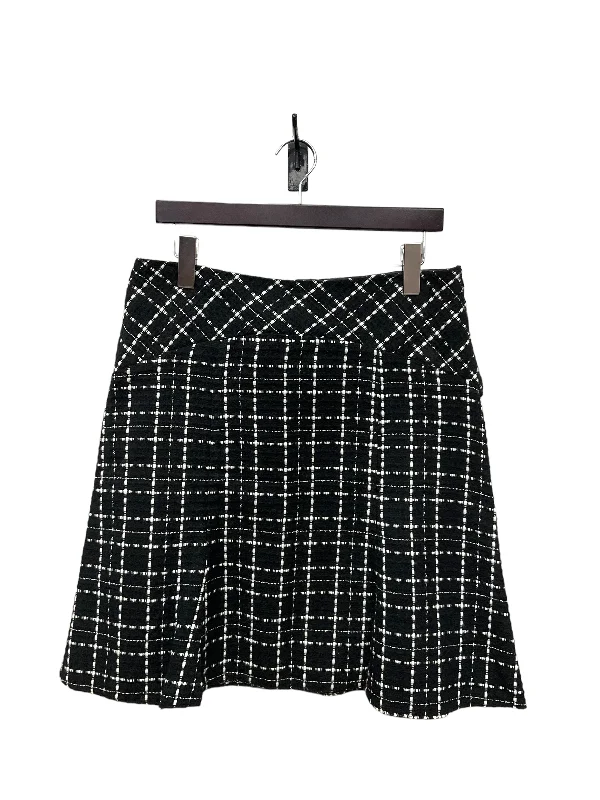 women's dressy circle skirtsSkirt Mini & Short By Necessary Objects  Size: 8