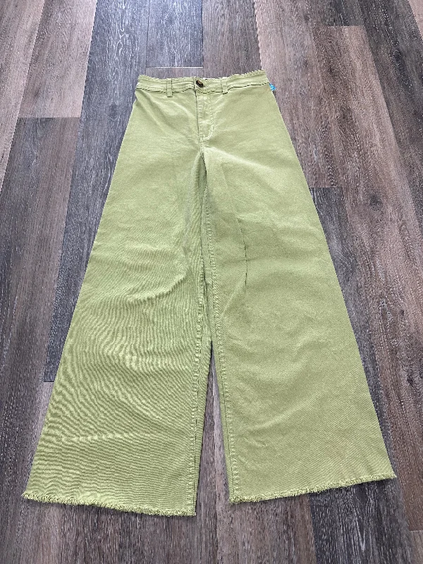 women's summer pantsGreen Pants Cropped Billabong, Size 2