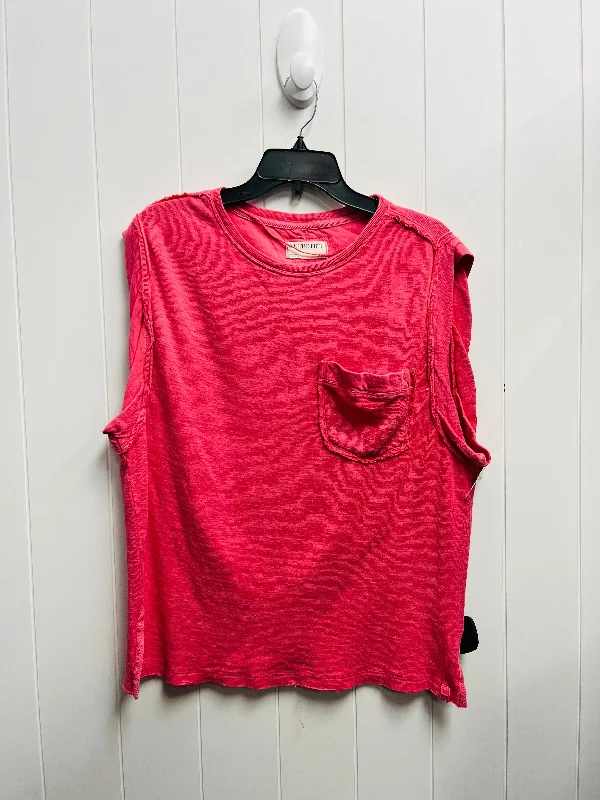 women's tops for those who want to add a bit of flair and personality to their looksTop Short Sleeve By Free People In Coral, Size: Xs