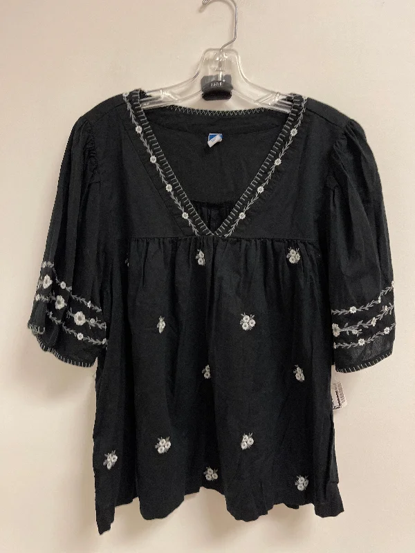 women's tops for those who believe in expressing their individuality through fashionTop Short Sleeve By Old Navy In Black, Size: 2x